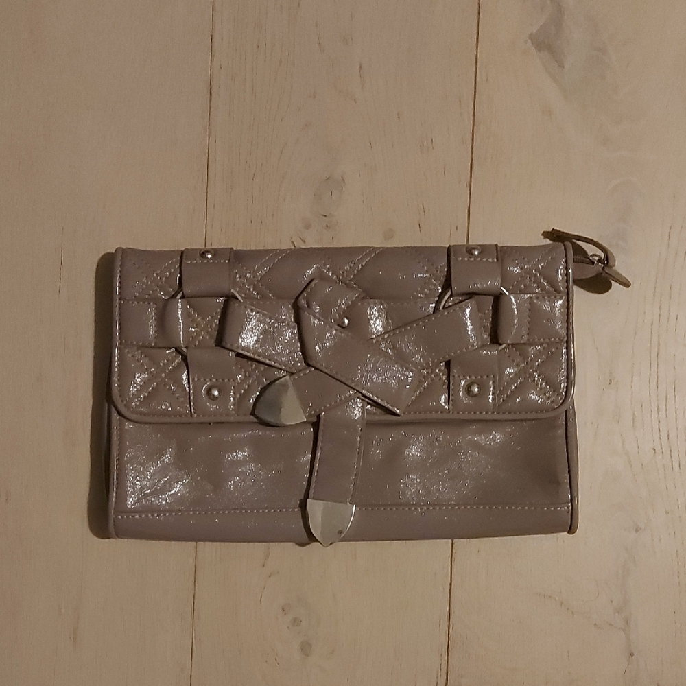 Chinese Laundry Glossy Beige Clutch